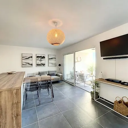 De Type T3 - Résidence Avec Piscine * Calvi (Corsica)